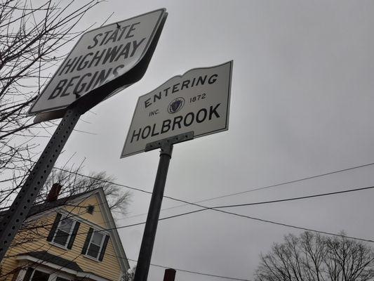 Entering Holbrook from Brockton.