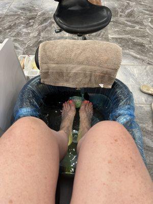 Pre-pedi soak