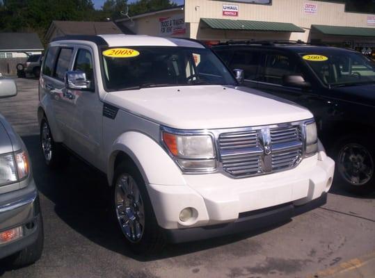 2008 Dodge Nitro
 8,000.00