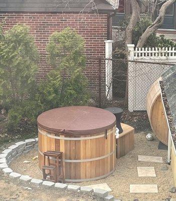 Hot tub and sauna landscape design