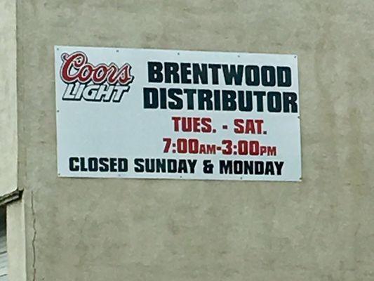 Hours - Brentwood Distributor