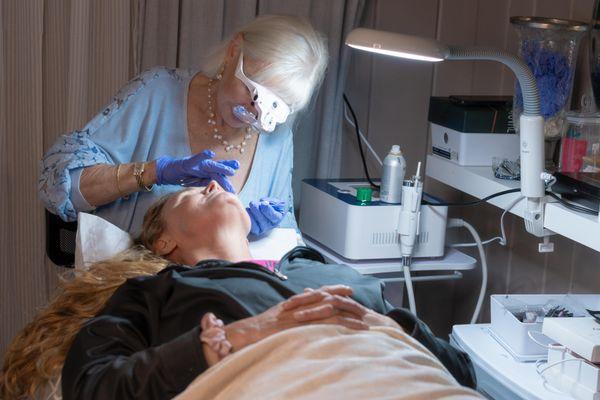 In Longevity and Beauty Spa we are constantly improving our skills and stay up-to-date on the latest techniques and trends in the industry.