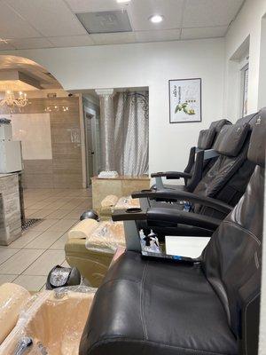 Pedicure chairs