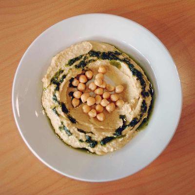 Pesto hummus