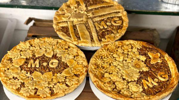 custom order decorated pie