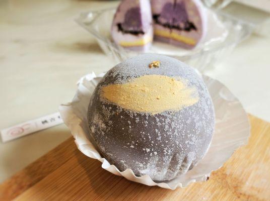 Black Sesame Mochi