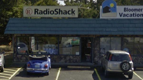 Radio Shack Longbeach Washington. Been there forever!! Love it!!