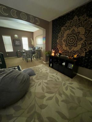 Released the good vibes in this Reiki room with our Good Dawg Booster which smells like eucalyptus.