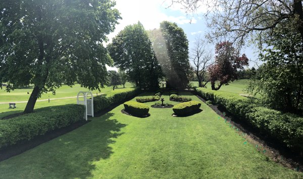 Rear Garden that overlooks the Unicorn Golf Course