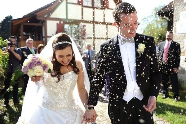 wedding couple at ceremony