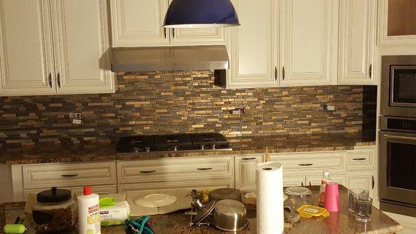 Backsplash installation