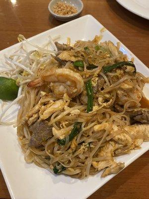 Combo pad thai