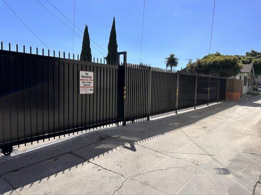 7' Commercial fence & slide gate, Full privacy sheet metal