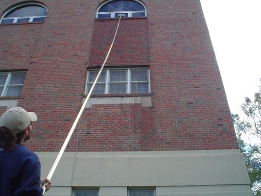 Safely Reach High Windows with Ultra-Purified Water and Technologically Advanced Water Fed Poles and Brushes