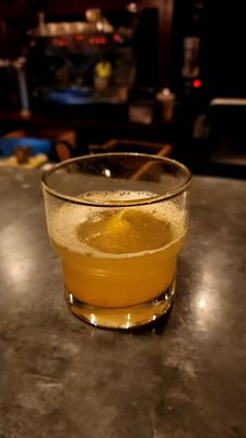 Vivian - Brut prosecco, apricot and lemon