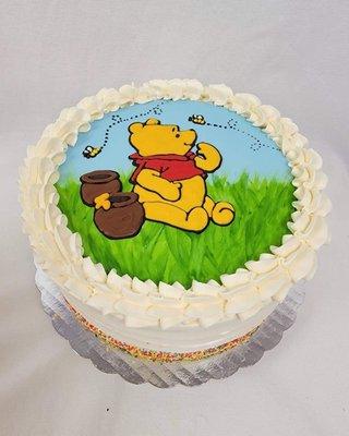 8" Winnie the Pooh cake