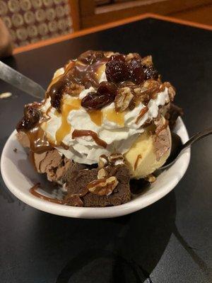 Twisted Brownie Sundae