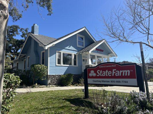 We hope our new signs help you find our Atascadero State Farm Insurance Agency!