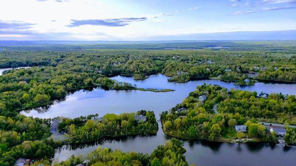 Emerald Lakes

Photo by Kara Sincavage
Rentinpoconos.com