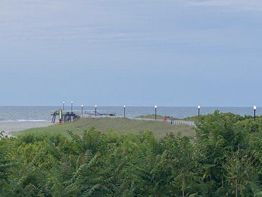 Pier on the Crest beach right out from the Gondolier