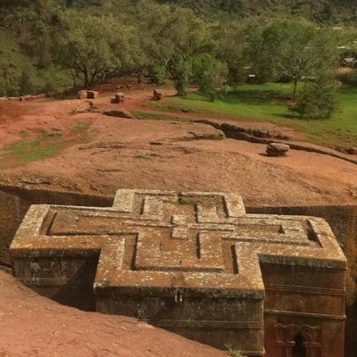 Lalibela churches carved out from single rock 12-13 century