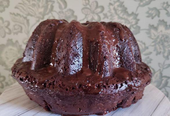 IRISH CHOCOLATE POUND CAKE.