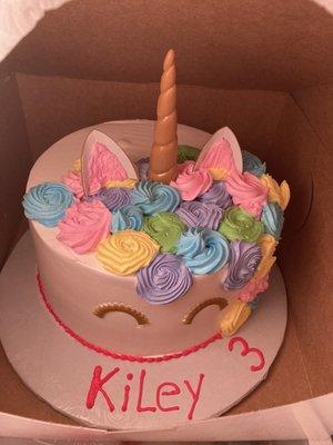 Unicorn cake with colorful hair