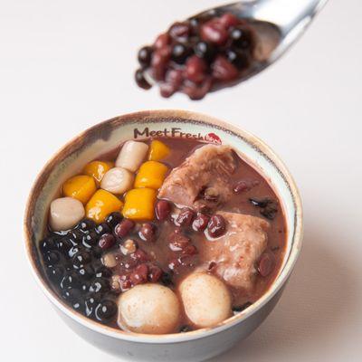 Hot Red Bean Soup Signature