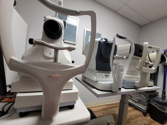 Eye exam room