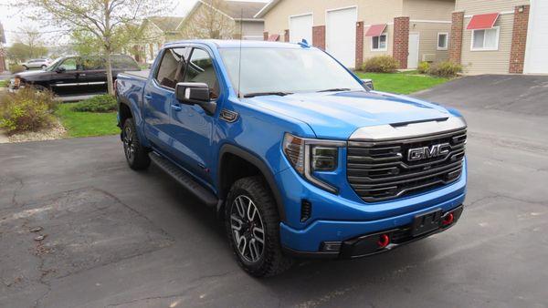 2024 GMC Sierra AT4 Chose ceramic protection from Dovetail Detailing instead of the dealership protection package.