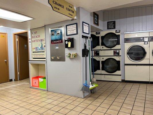 Twain Harte Laundromat