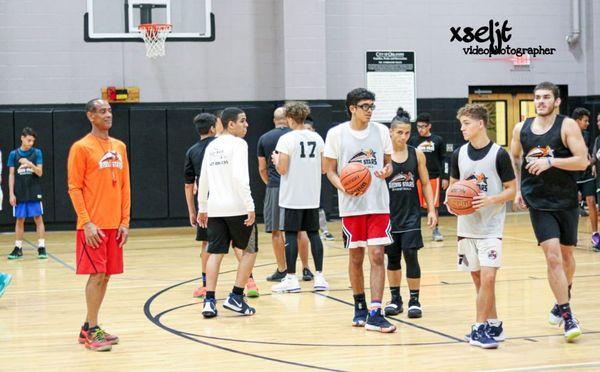 Basketball Rising Stars Academy