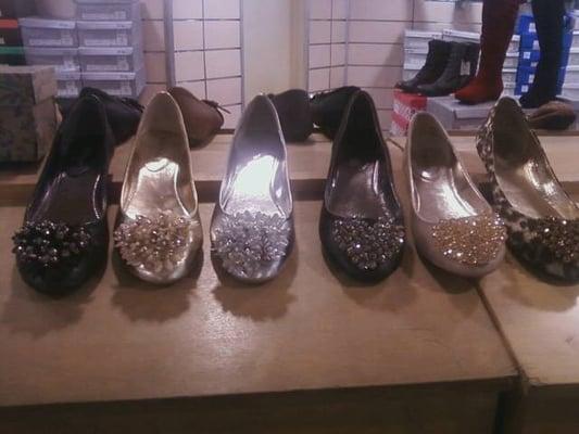 really cute flats for $25