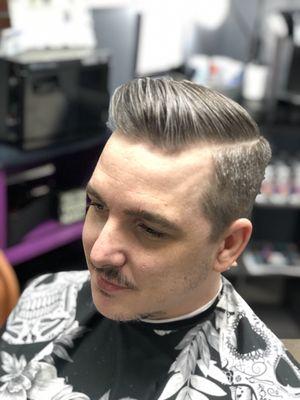 Gentlemen's cut