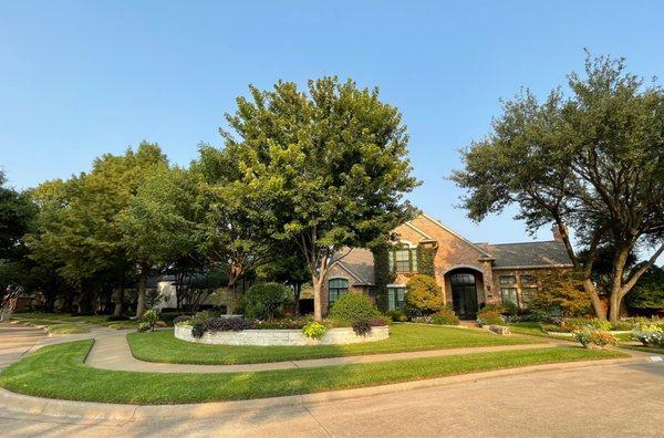 Village Green Lawn & Landscape