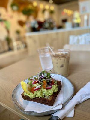 Avocado toast