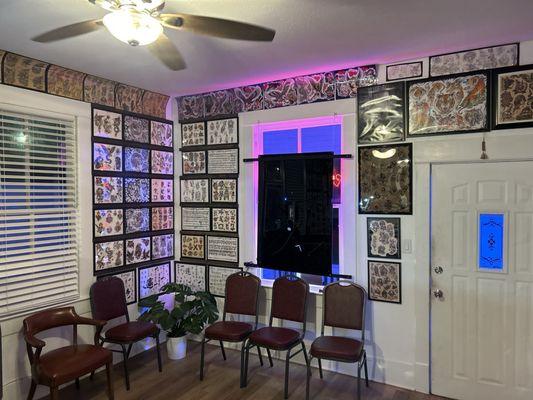 Broadway Tattoo Parlor