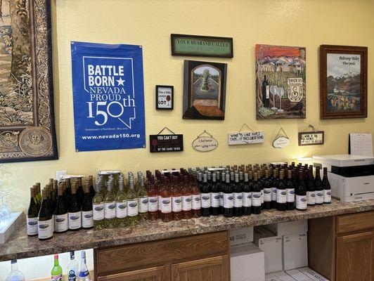 The Sanders Family Winery wine selections!