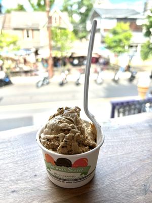 Coffee chip ice cream