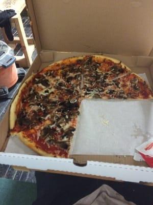 Large Mushroom and chilli pepper pizza