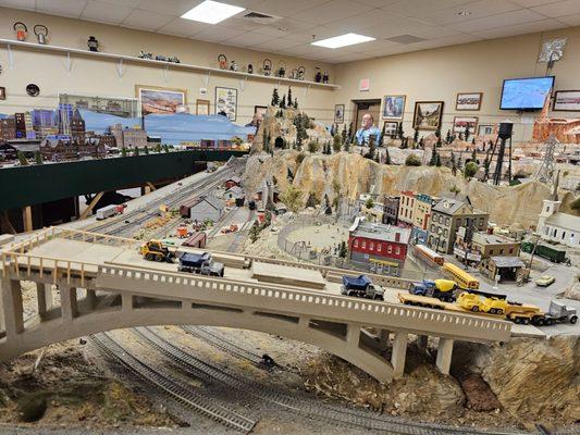 Model Train Club has an awesome display