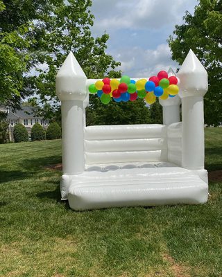 Bounce house rental- 980-477-1414