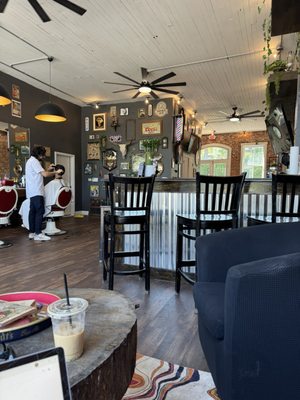 Roots Barbershop & Lounge