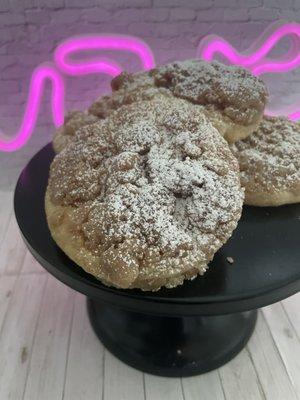 Crumb Cake Cookie