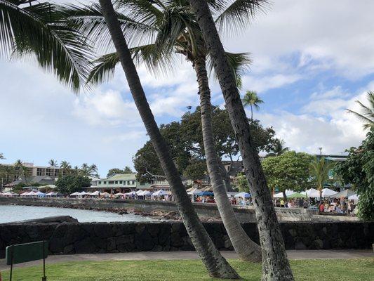 Lots of vendors by the bay