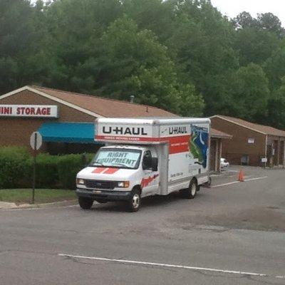 U-Haul Neighborhood Dealer