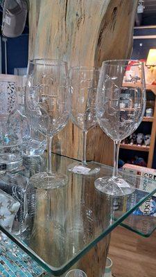 Cool wine fish glass!