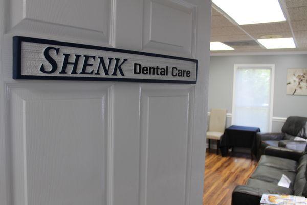 Welcome to our Roswell Dental Practice! Book an appointment with us today!