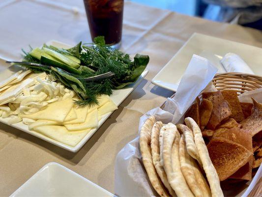 "Cheese & Greens" appetizer and pita basket