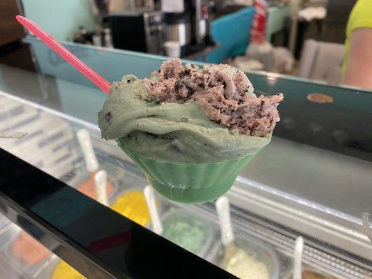 Stellas Gelato/Specialty Market